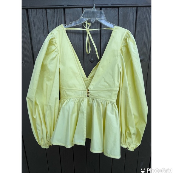 ❌SOLD❌ STAUD Luna Puff Sleeve Peplum Top In Daffodil - Picture 7 of 10